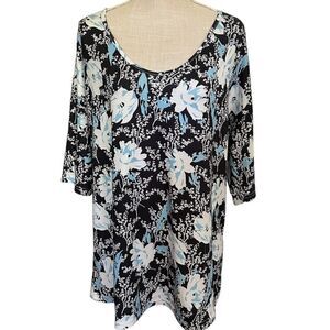 Women's XL Tee, Elbow Sleeve, Black-Blue-White Flower, Scoop Neck